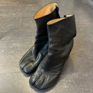 MAISON MARGIELA Black Tabi leather Ankle Heel Boots size 39